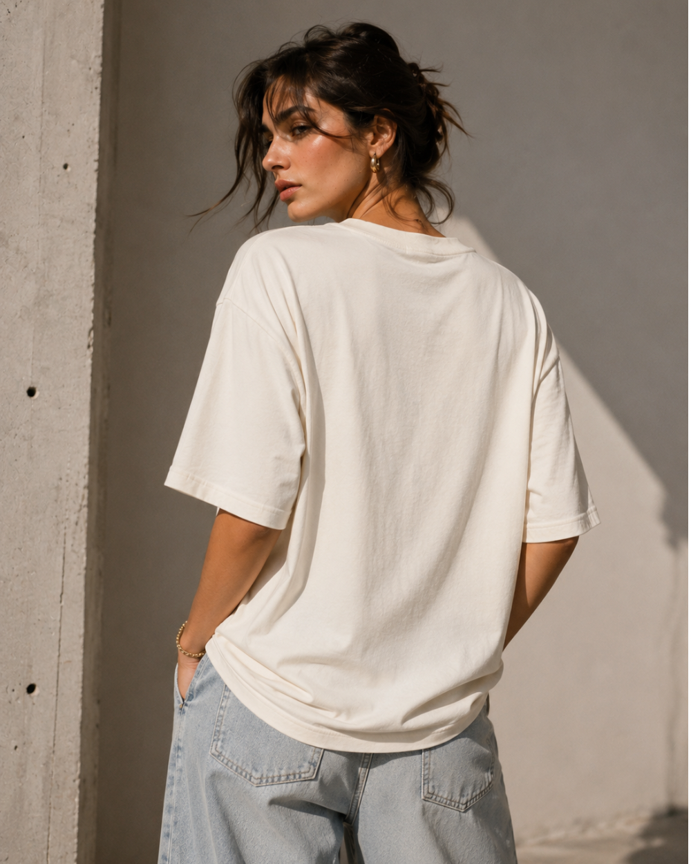 DOREA She Is Art Oversized T-Shirt