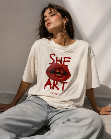 DOREA She Is Art Oversized T-Shirt