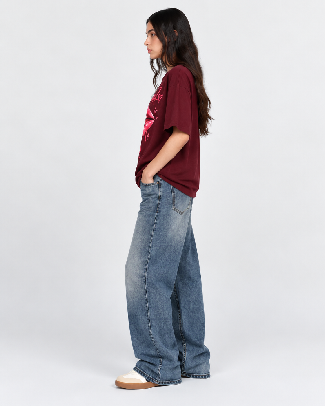 DOREA Just a Girl Oversized T-Shirt